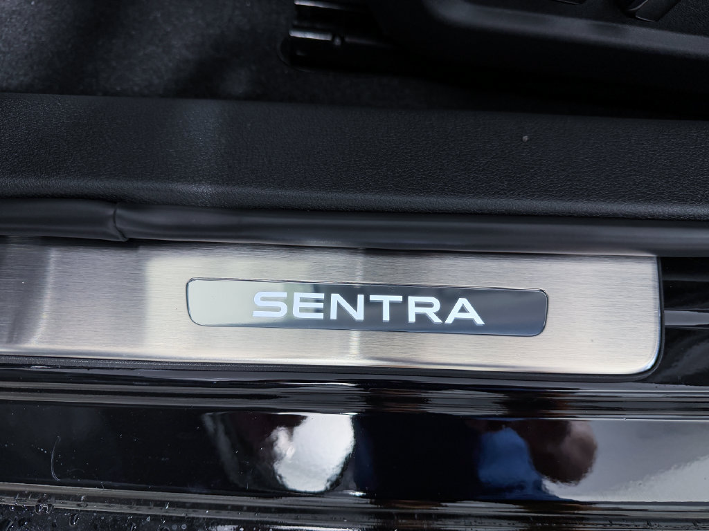 New 2027 Nissan Sentra SR w/ SR Premium Package FWD image 39