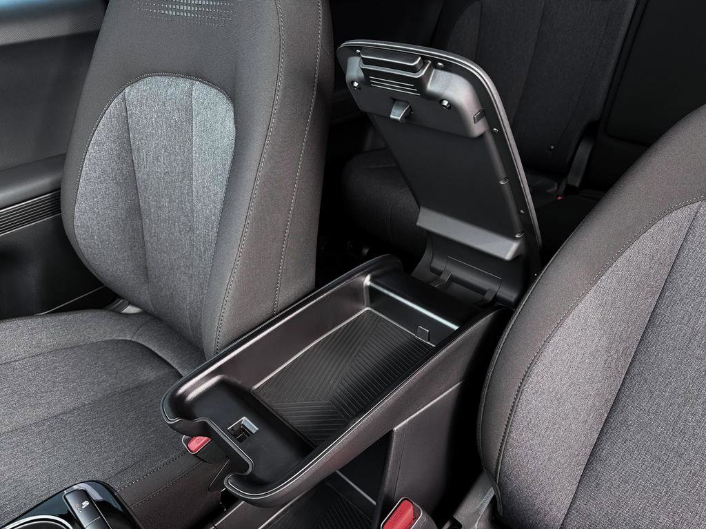 New 2026 Hyundai Ioniq 5 SE RWD image 18
