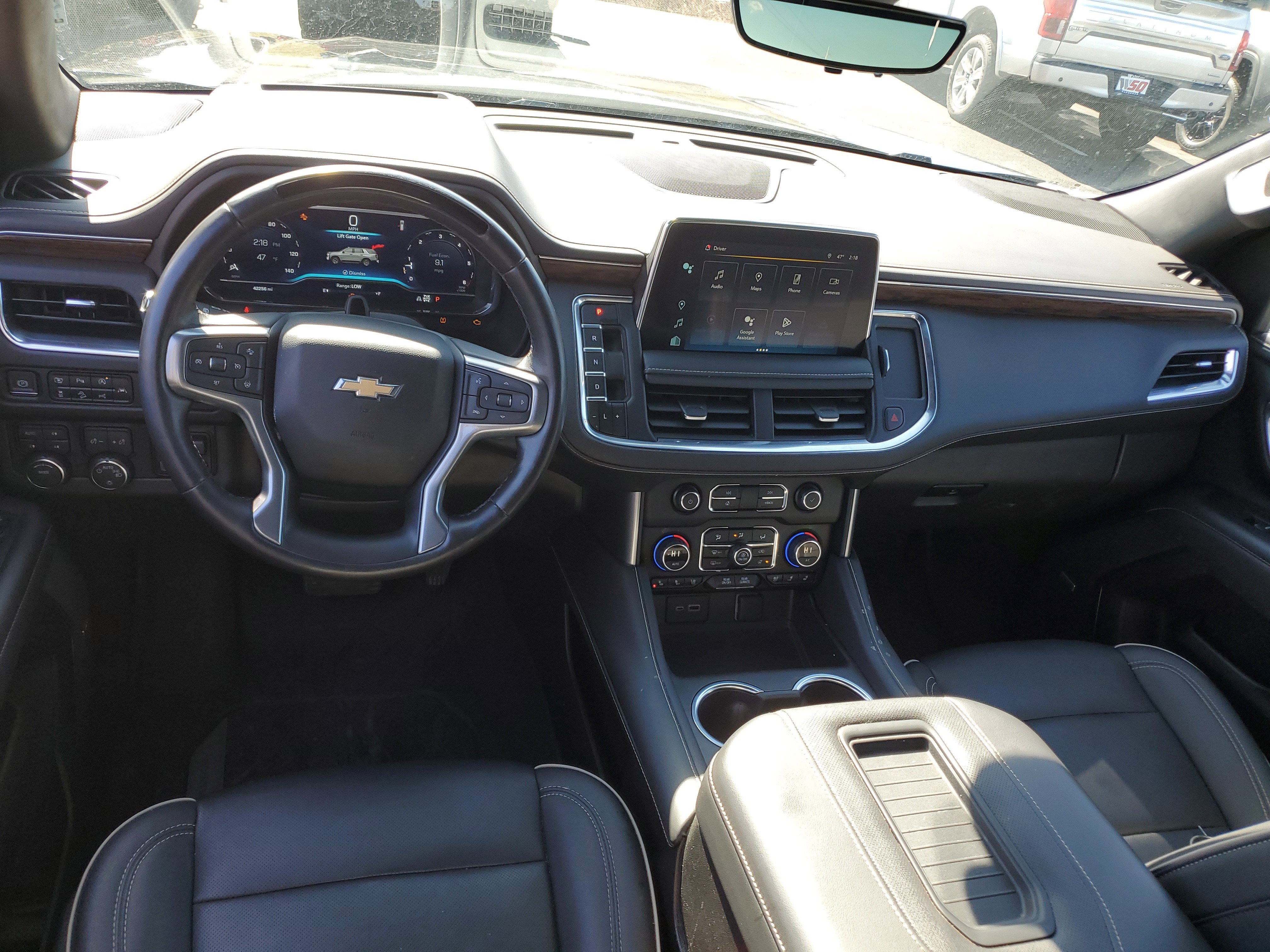 Used 2023 Chevrolet Tahoe Premier w/ Advanced Technology Package AWD/4WD image 11