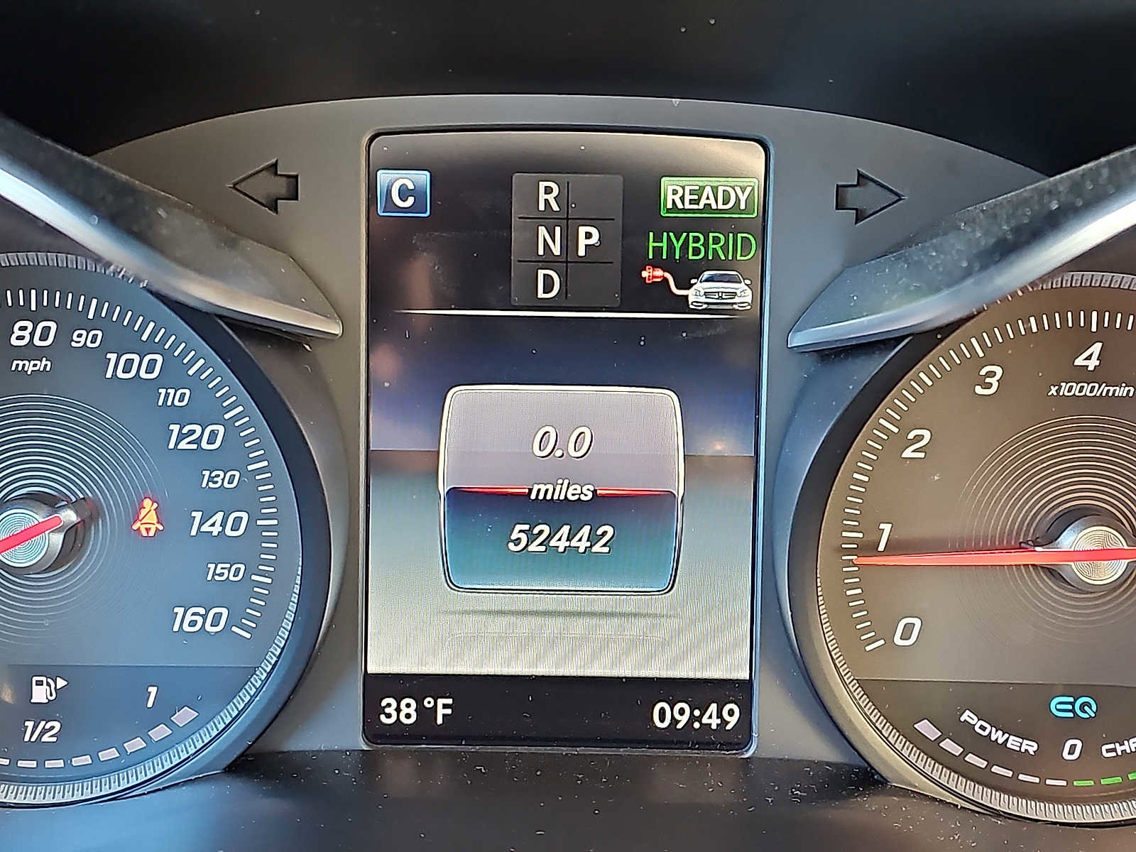 Used 2019 Mercedes-Benz GLC 350e 4MATIC image 23