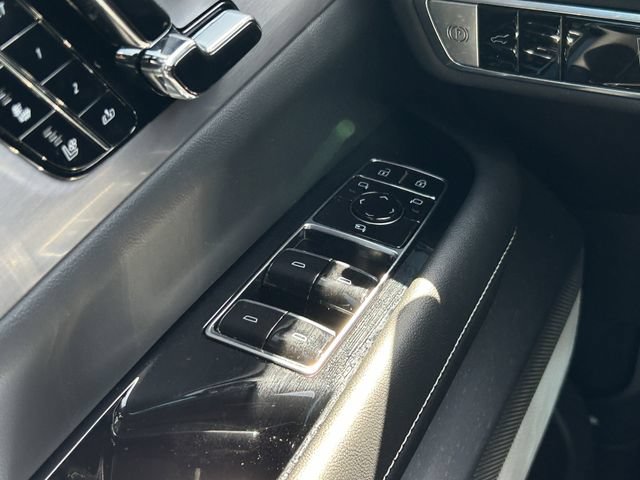 New 2026 Cadillac Vistiq Sport AWD/4WD image 20