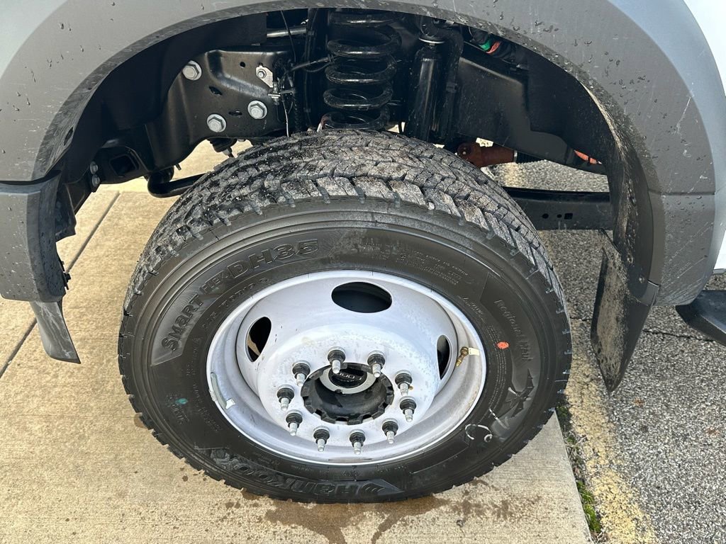 New 2025 Ford F600 4x4 Regular Cab Super Duty w/ XL Chrome Package image 6