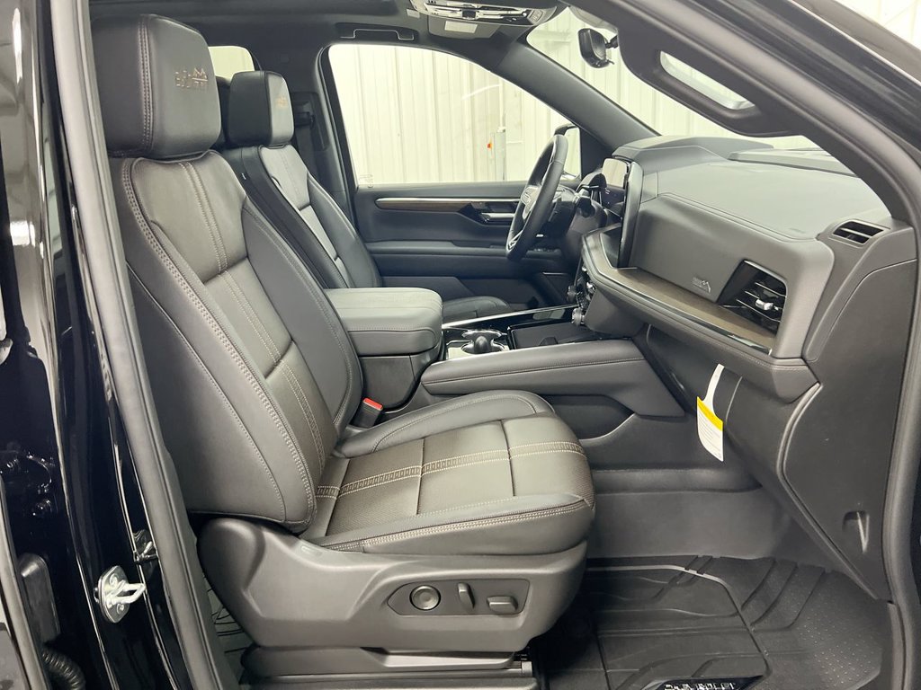 New 2027 Chevrolet Tahoe High Country AWD/4WD image 23