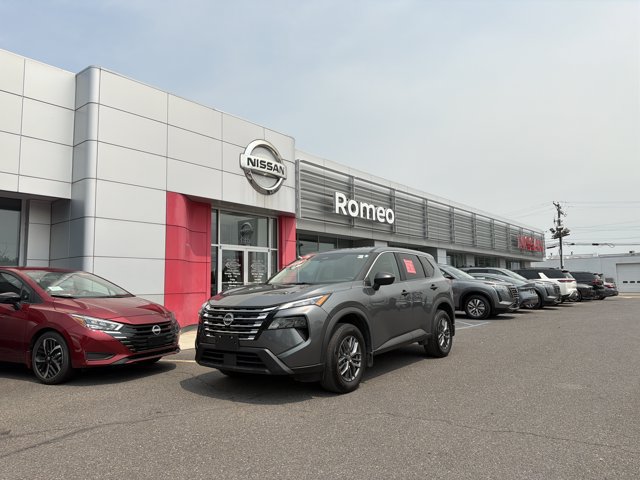 Certified 2026 Nissan Rogue S AWD/4WD image 1