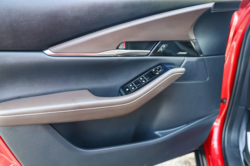 Used 2020 MAZDA CX-30 FWD w/ Premium Package image 21