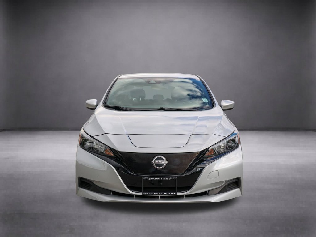 Used 2025 Nissan Leaf S FWD image 10