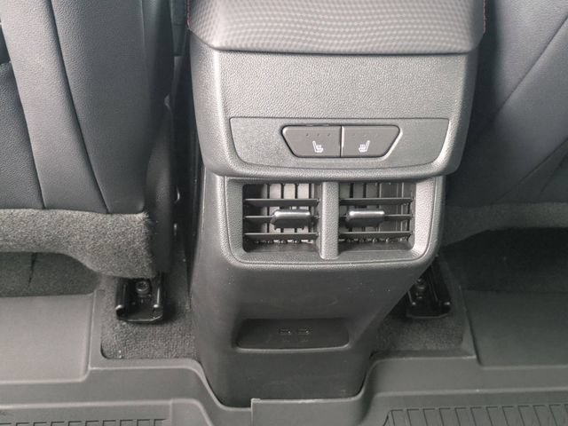 New 2026 Chevrolet Equinox RS w/ Convenience Package III FWD image 30