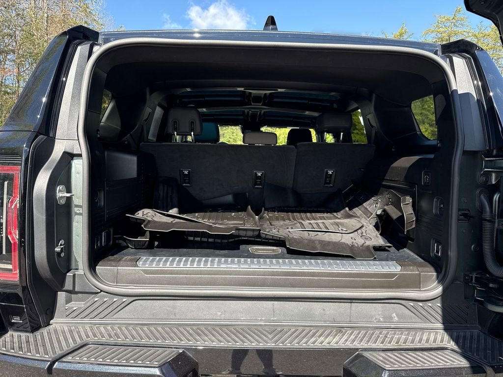 Used 2024 GMC Hummer EV 3X w/ LPO, Illumination Package image 20
