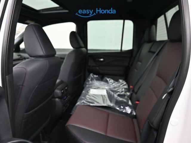 Used 2025 Honda Ridgeline Black Edition image 18