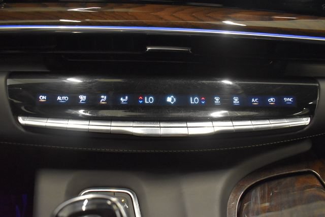 Used 2023 Cadillac Escalade ESV Sport Platinum AWD/4WD image 27