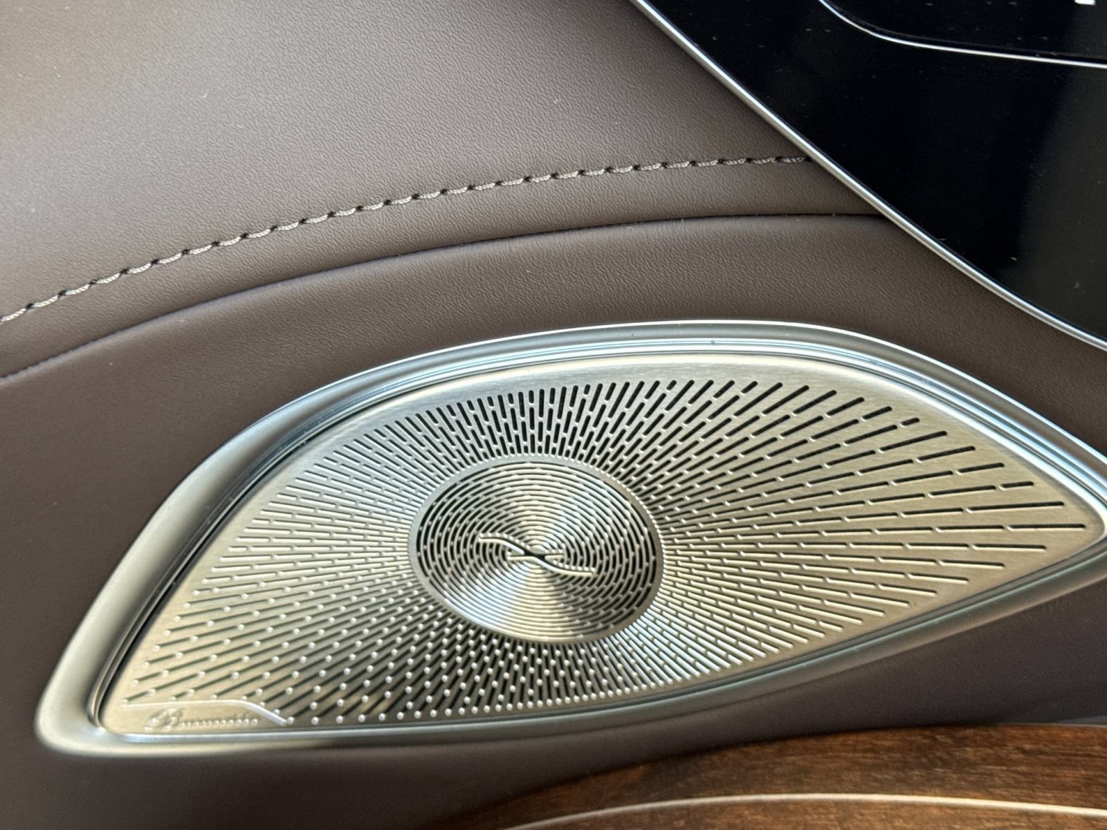 Used 2024 Mercedes-Benz Maybach EQS 680 4MATIC image 22