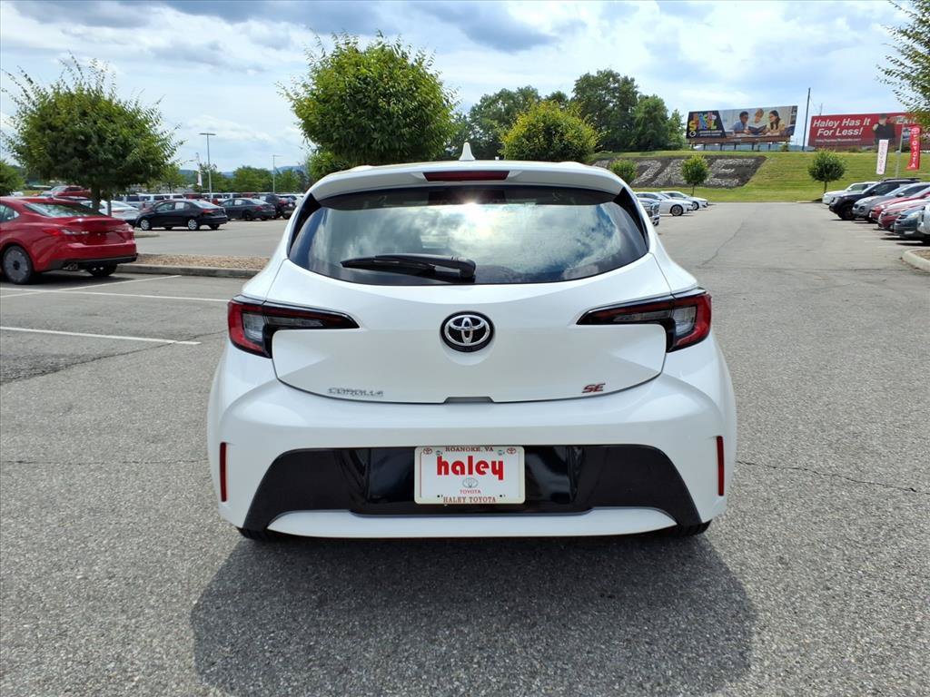 Certified 2025 Toyota Corolla SE FWD image 6