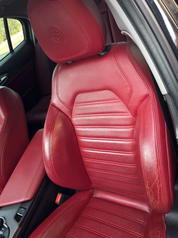 Used 2018 Alfa Romeo Giulia Ti Sport w/ Quick Order Package 22S Sport image 14