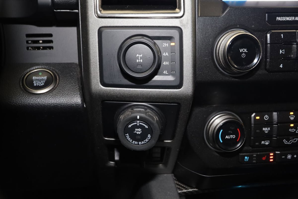 Used 2019 Ford F150 Raptor AWD/4WD image 40