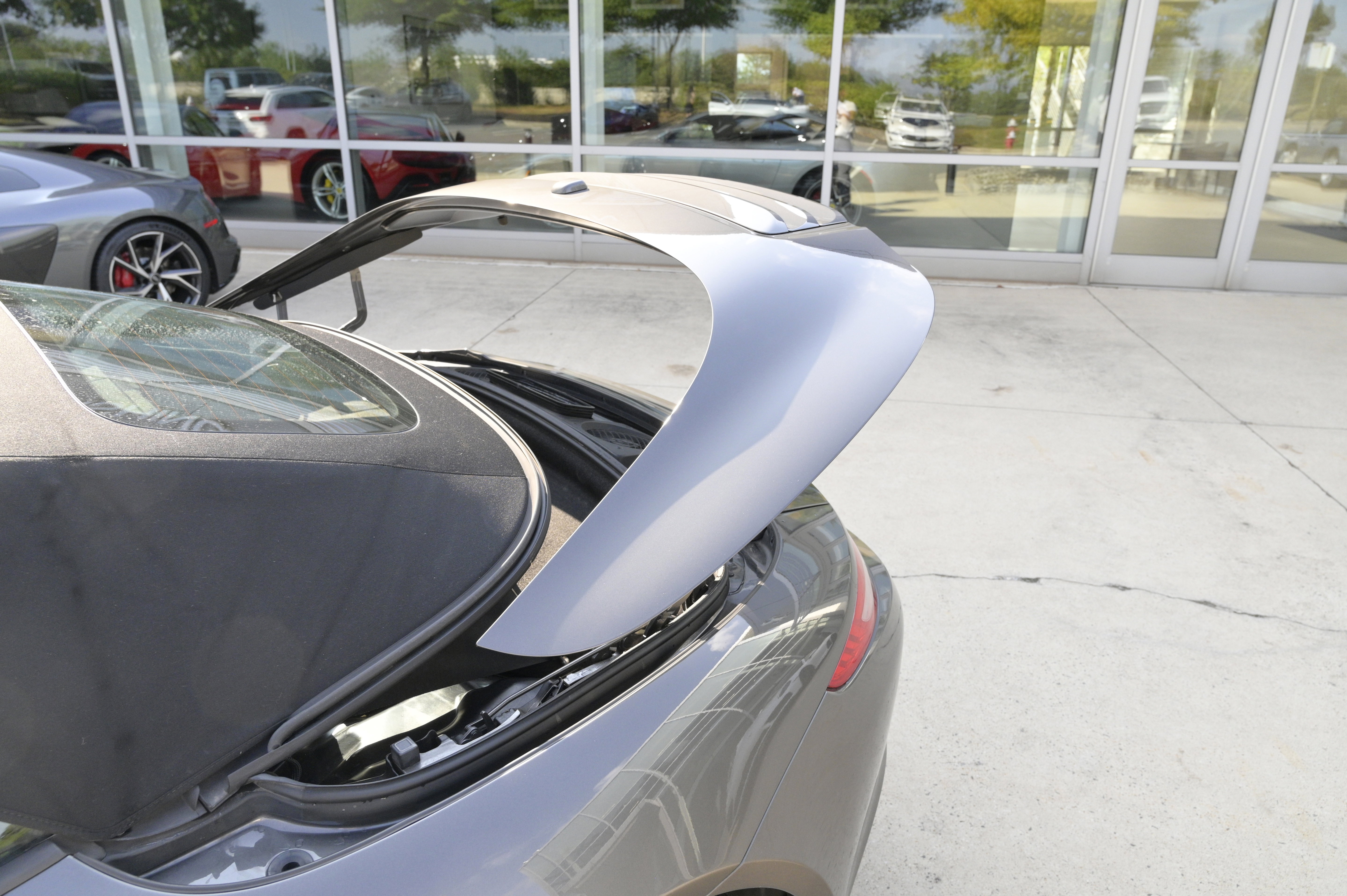 Used 2016 Porsche 911 Carrera 4 image 28