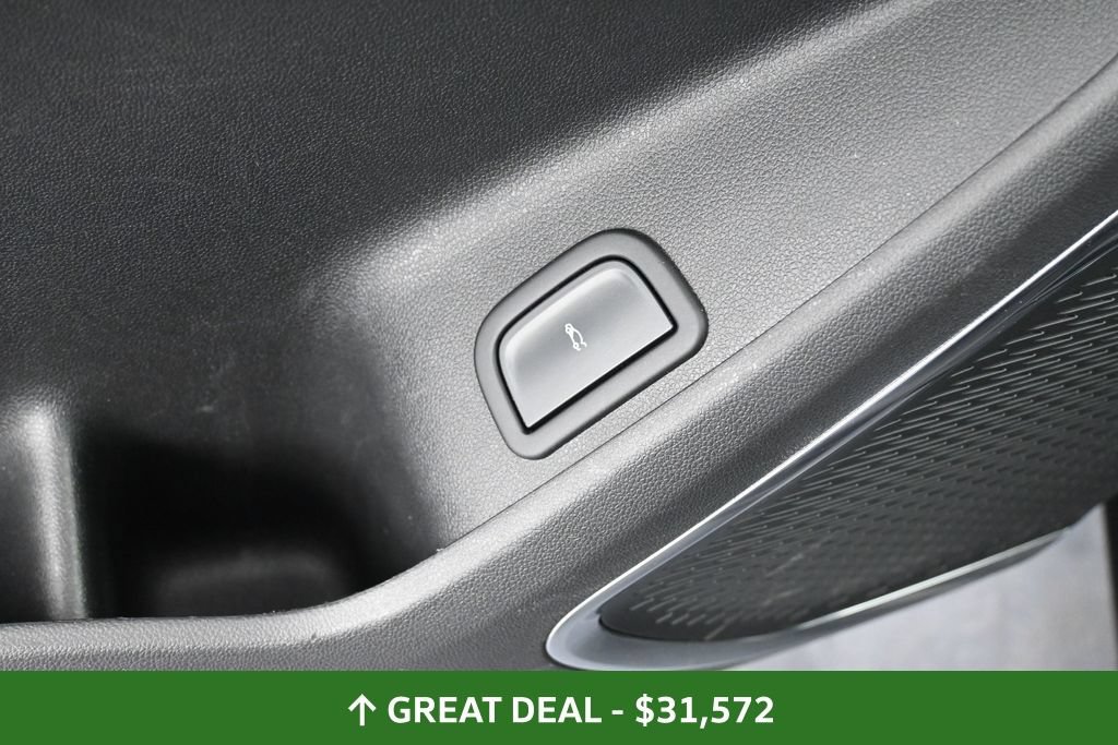 Used 2025 GMC Acadia Elevation FWD image 31