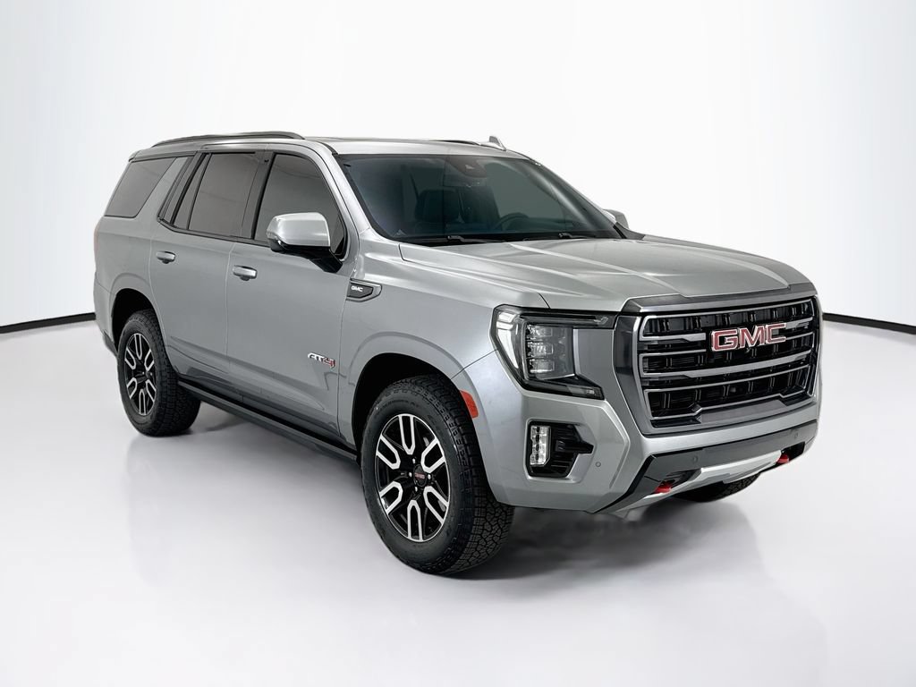 Used 2024 GMC Yukon AT4 w/ Technology Package AWD/4WD image 3