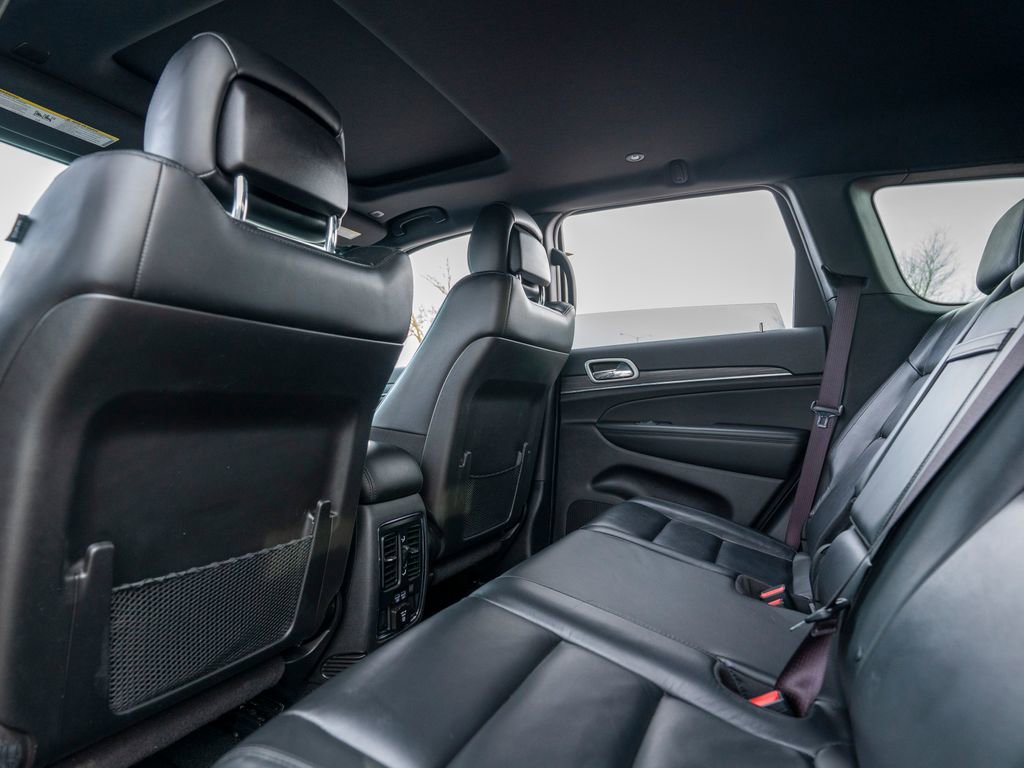 Used 2021 Jeep Grand Cherokee Limited image 41