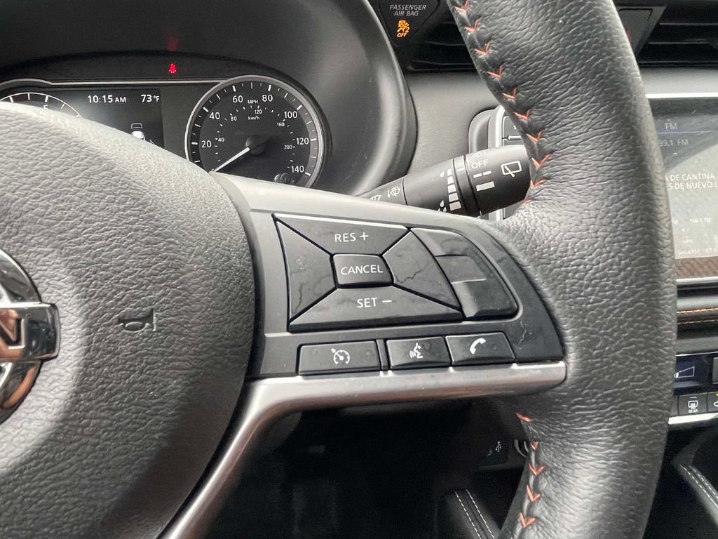 Used 2019 Nissan Kicks SR w/ SR Premium Package FWD image 23