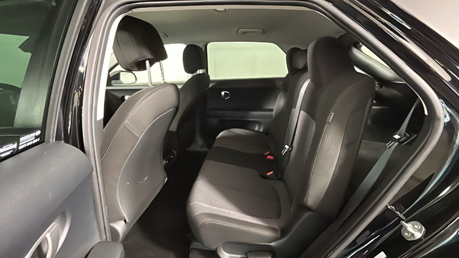 Used 2024 Hyundai Ioniq 5 SE AWD/4WD image 32