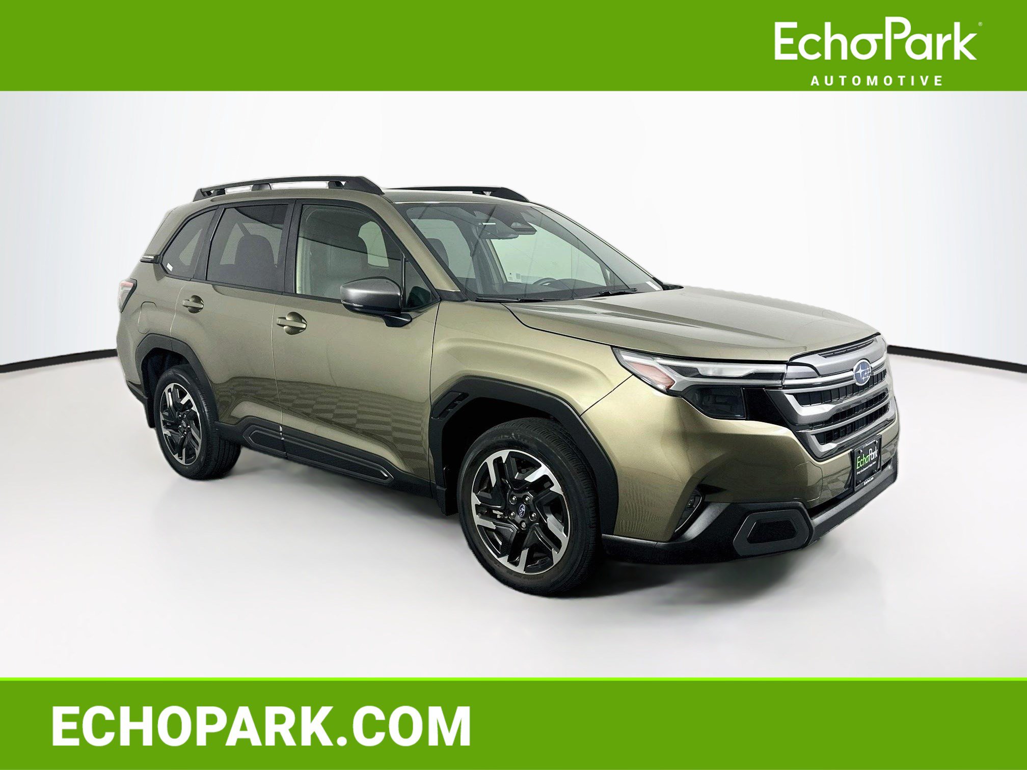 Used 2025 Subaru Forester Limited AWD/4WD image 1