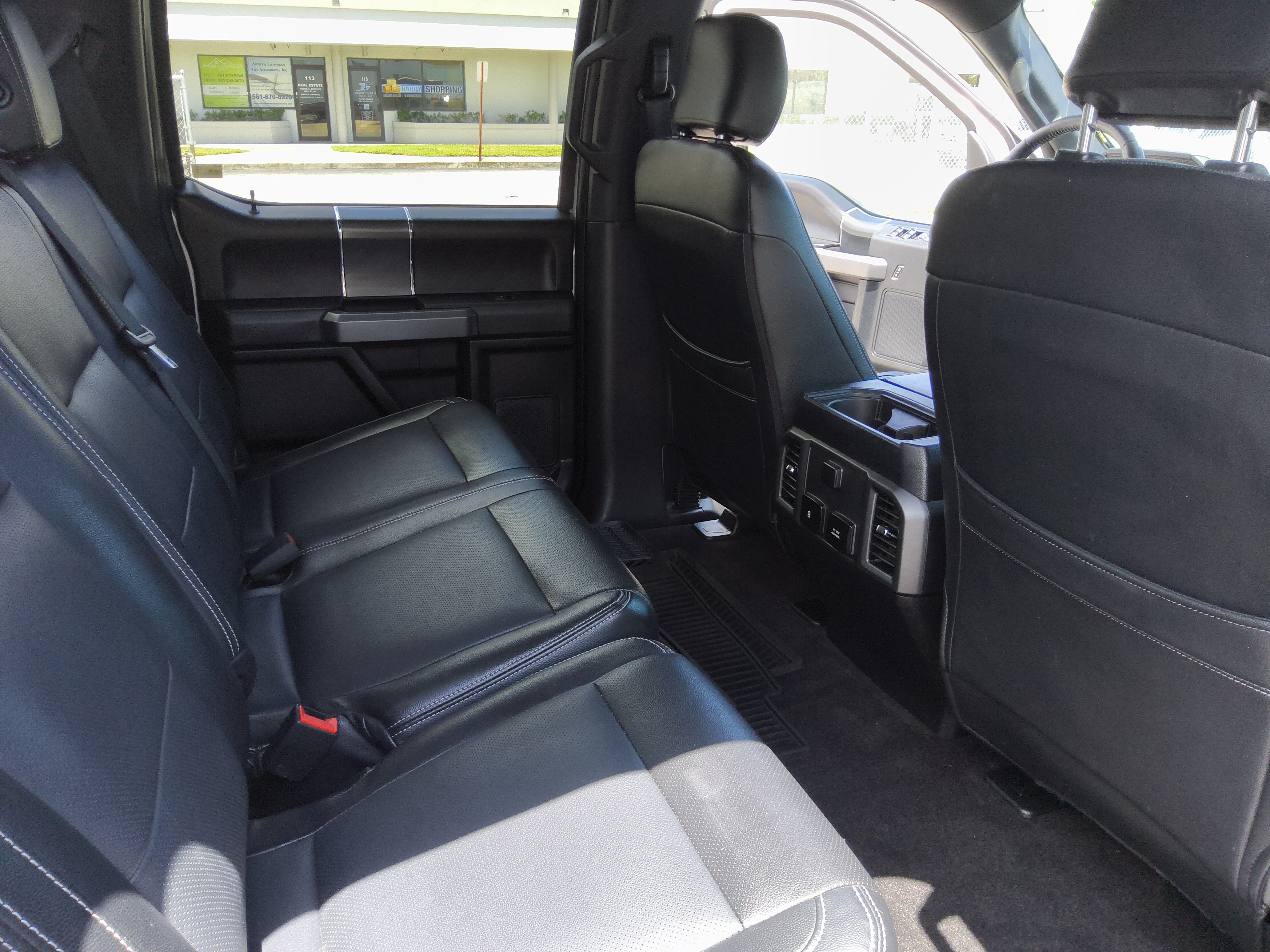 Used 2018 Ford F150 XLT w/ Equipment Group 302A Luxury AWD/4WD image 21