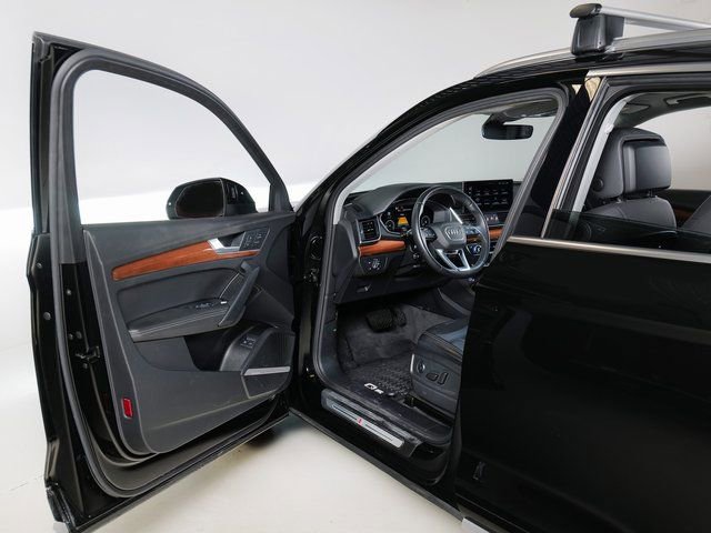 Used 2021 Audi Q5 e Premium Plus image 26