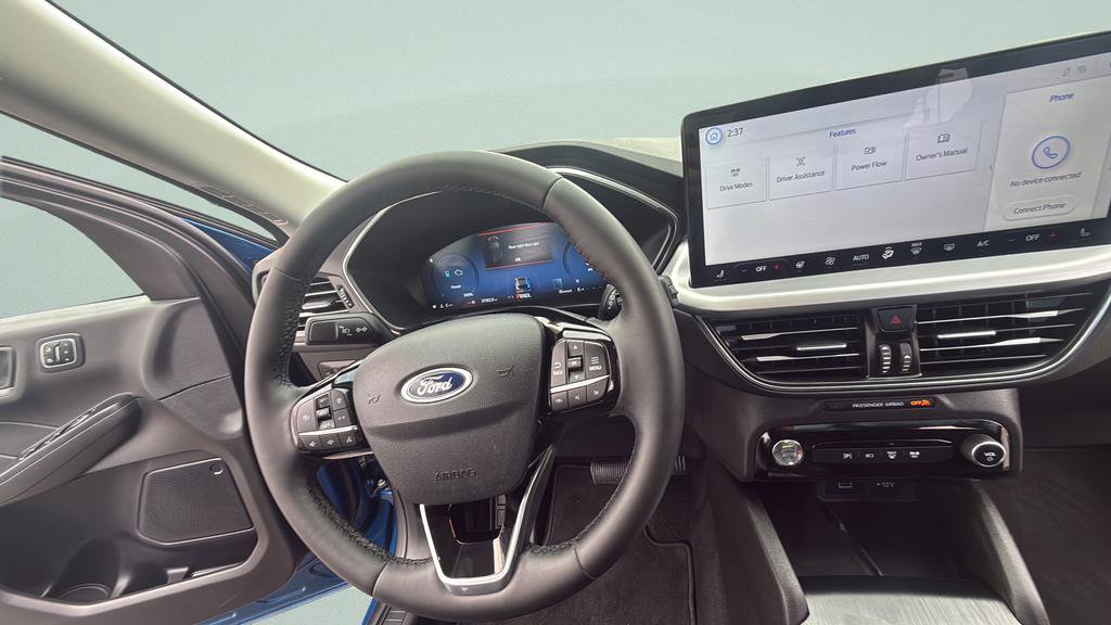Certified 2023 Ford Escape Platinum image 33