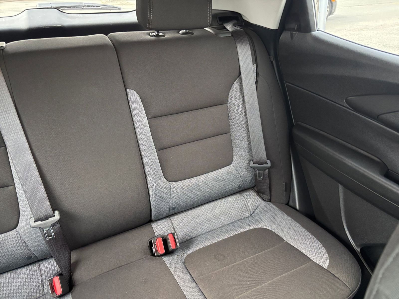 Used 2025 Chevrolet TrailBlazer LT image 33