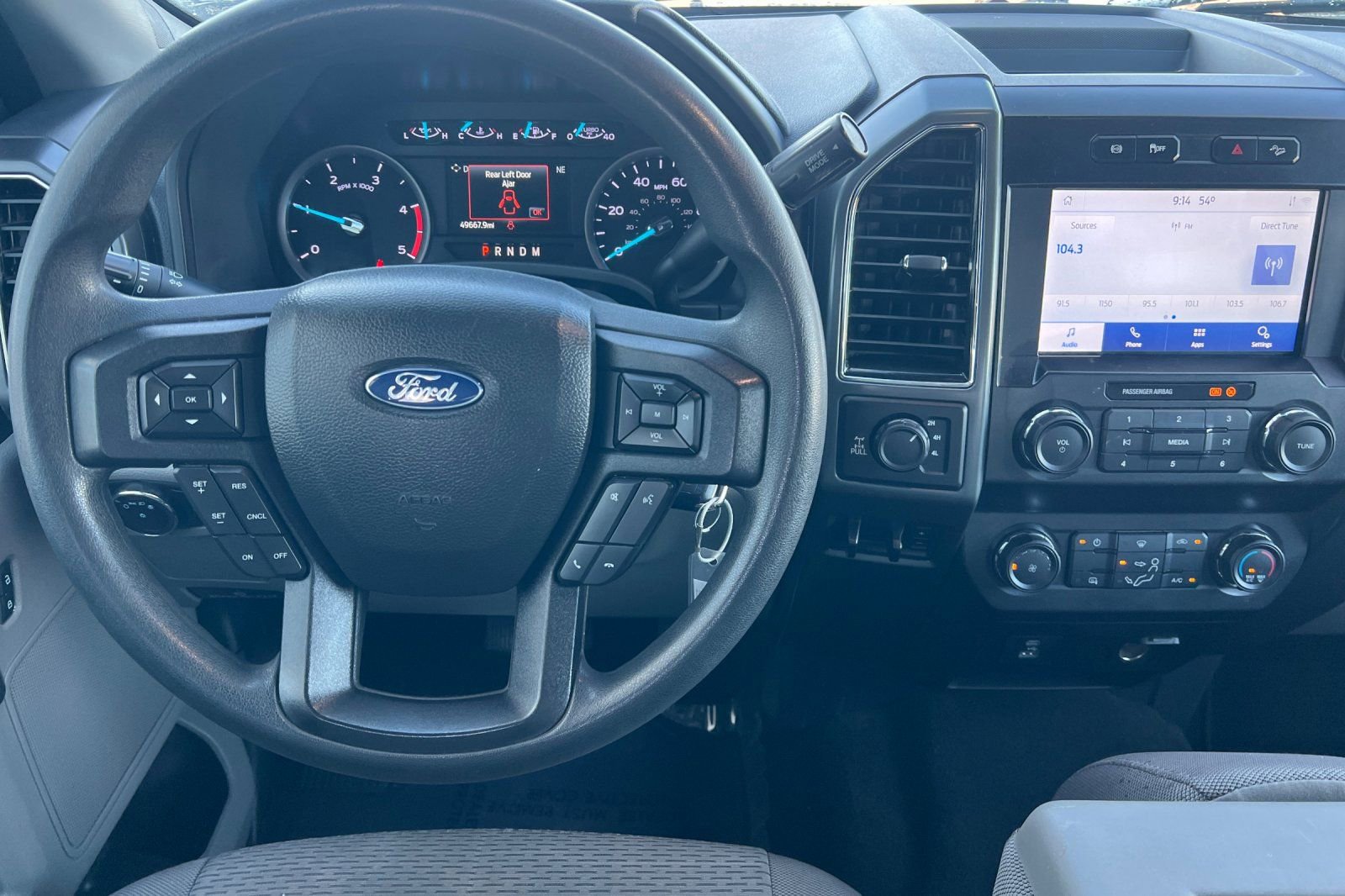 Used 2022 Ford F250 XLT w/ FX4 Off-Road Package image 15