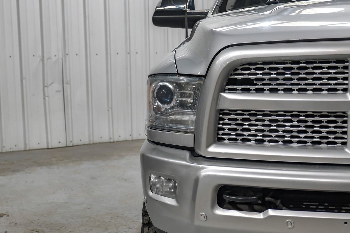 Used 2016 RAM 3500 Laramie image 46