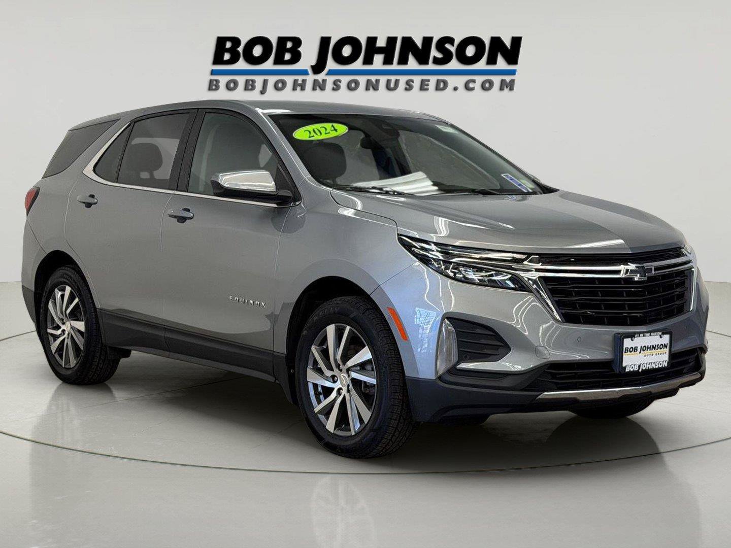 Used 2024 Chevrolet Equinox LT AWD/4WD image 2
