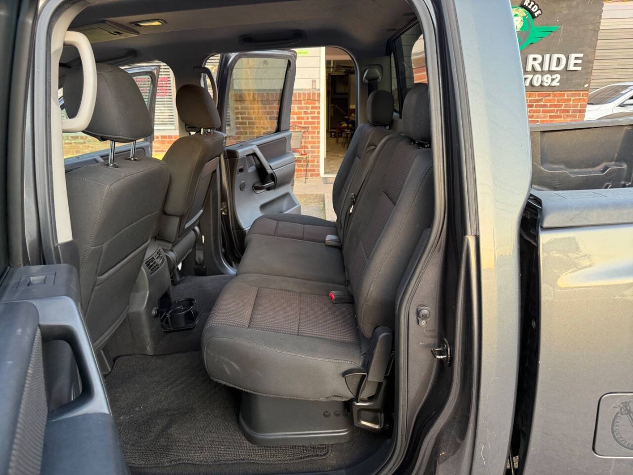 Used 2008 Nissan Titan SE RWD image 13