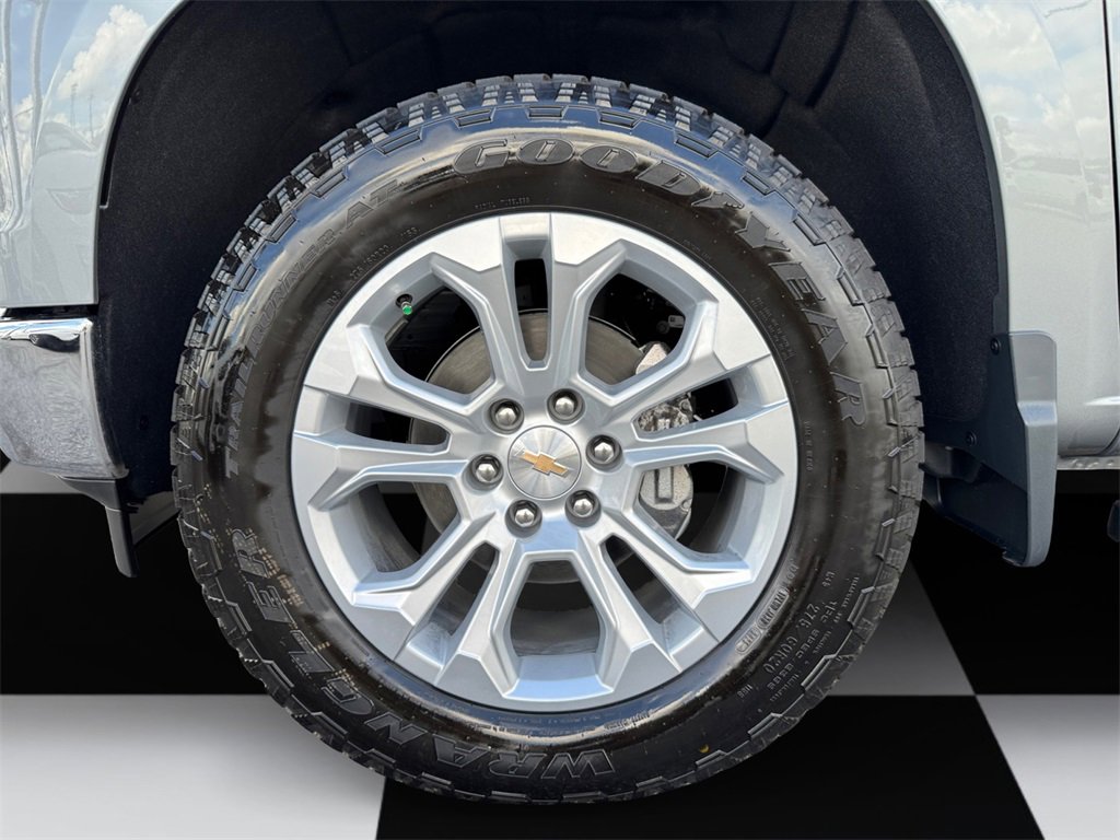 New 2026 Chevrolet Silverado 1500 LTZ image 14