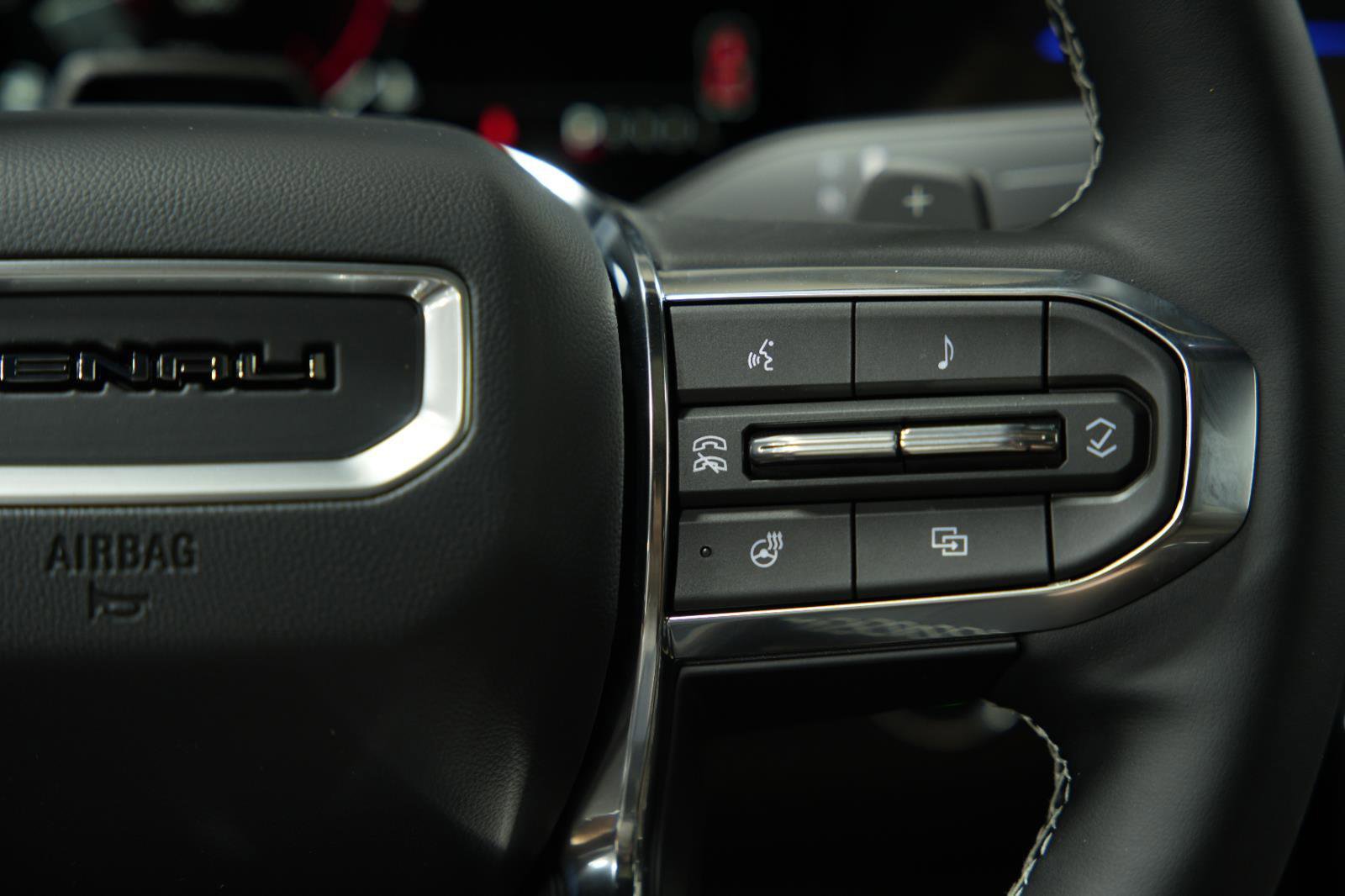 New 2026 GMC Acadia Denali Ultimate w/ LPO, Floor Liner Package image 39