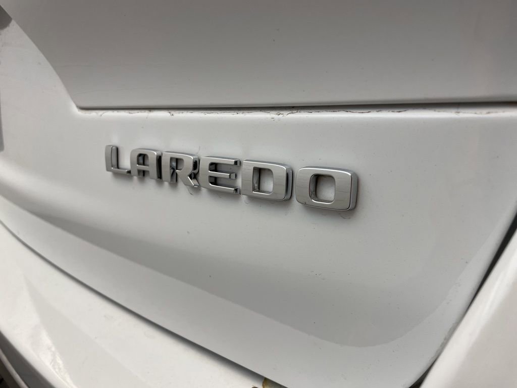 Certified 2023 Jeep Grand Cherokee L Laredo AWD/4WD image 8