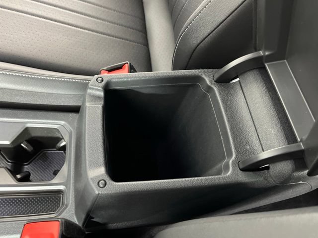 Used 2023 Volkswagen Tiguan SE R-Line FWD image 30