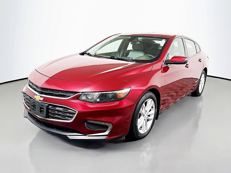 Used 2017 Chevrolet Malibu LT FWD image 3