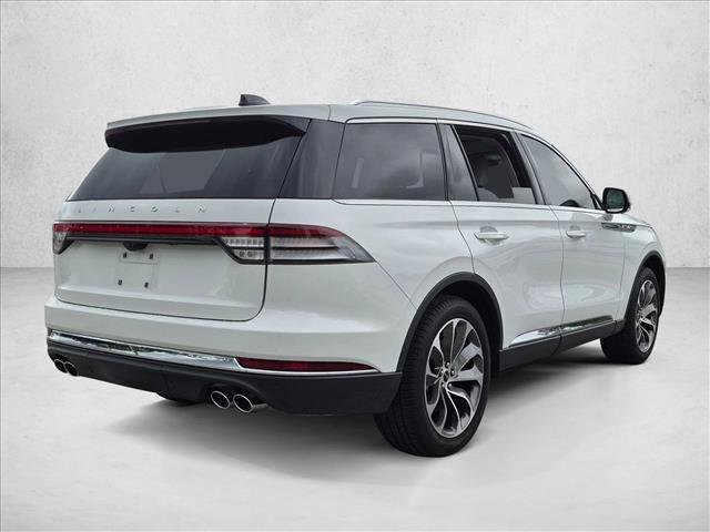 Used 2025 Lincoln Aviator Reserve w/ Illumination Package RWD image 5