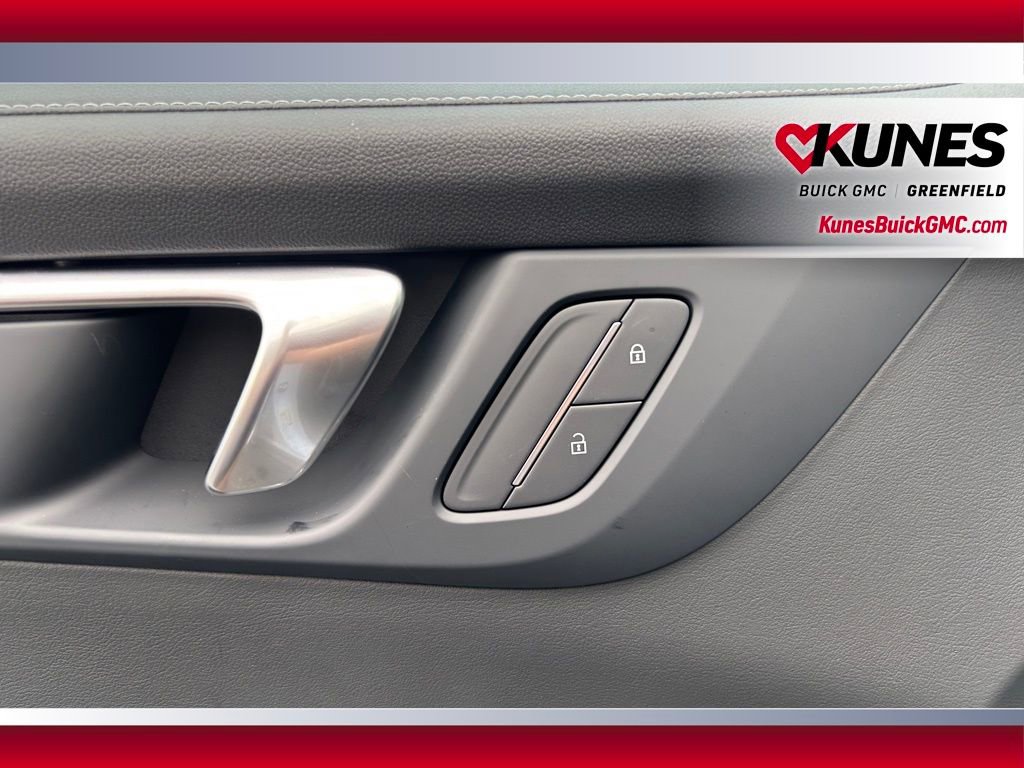 New 2026 Buick Enclave Sport Touring w/ LPO, Floor Liner Package image 21