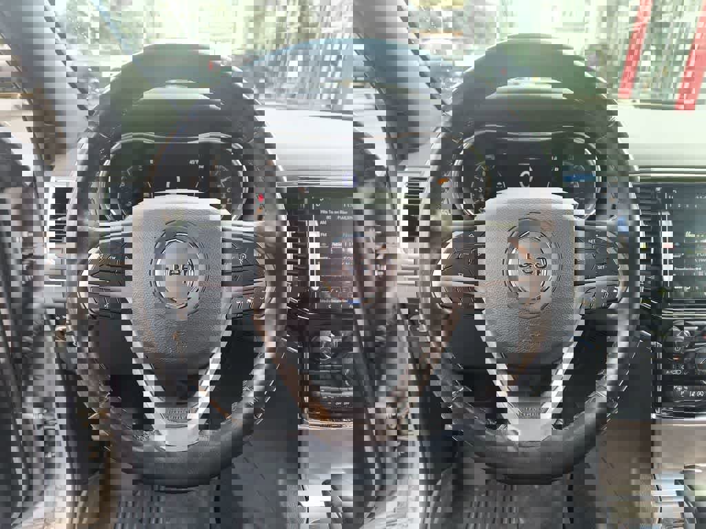 Used 2021 Jeep Grand Cherokee Limited w/ Premium Lighting Group image 14