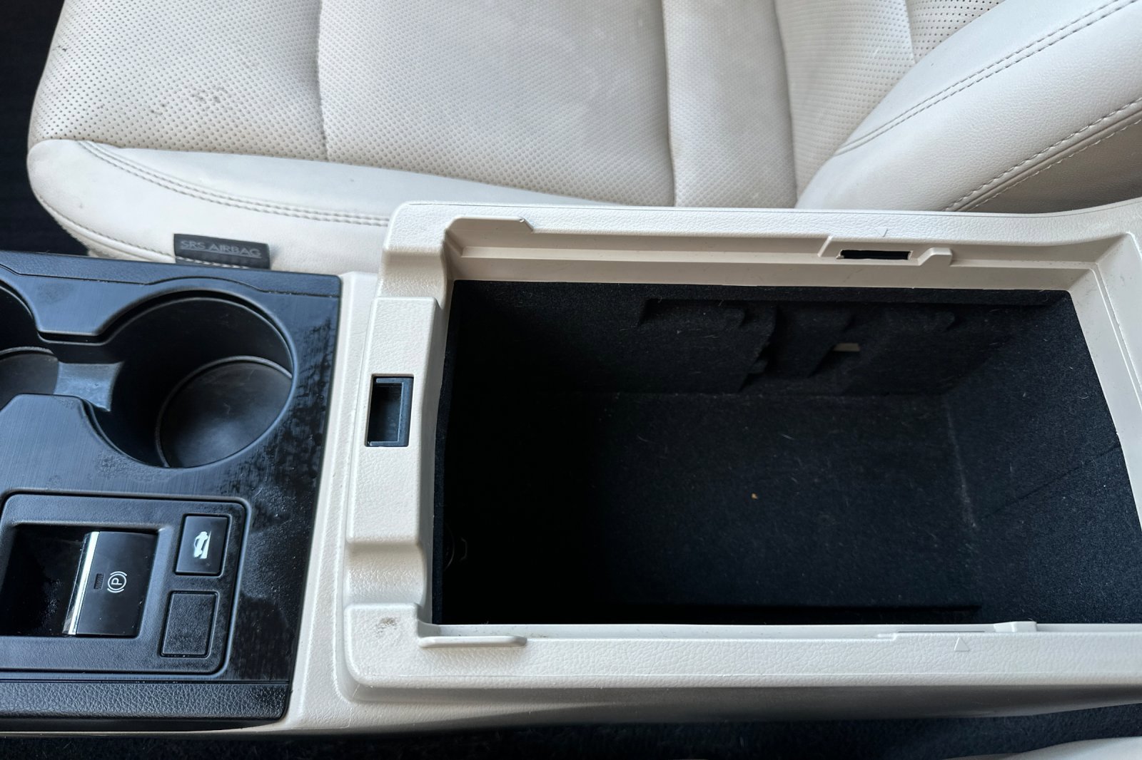 Used 2019 Subaru Legacy 3.6R Limited w/ Popular Package #2A image 31