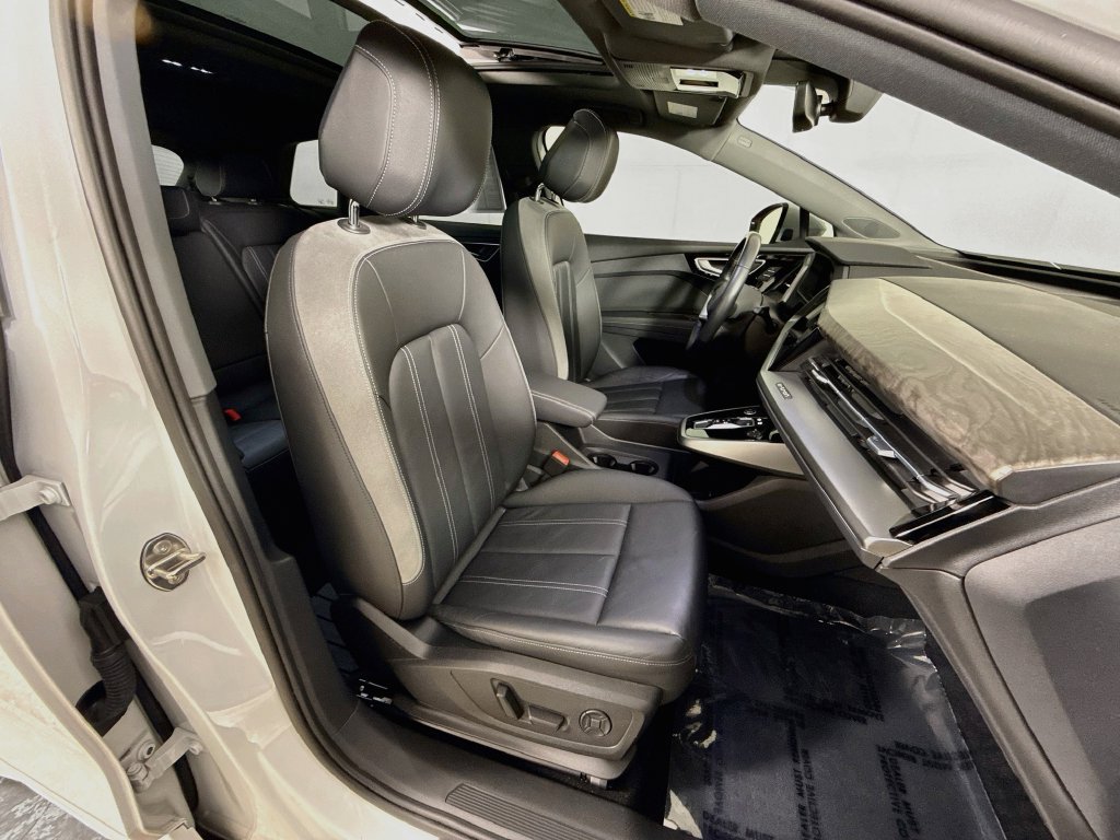 Used 2022 Audi Q4 e-tron Premium AWD/4WD image 30