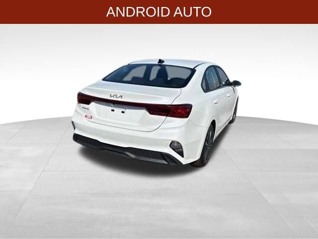 Used 2023 Kia Forte LXS w/ LXS Technology Package image 7