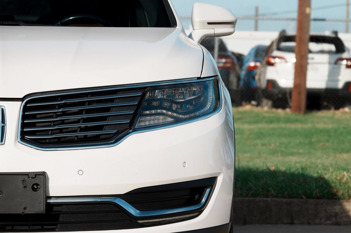Used 2017 Lincoln MKX Black Label AWD/4WD image 21