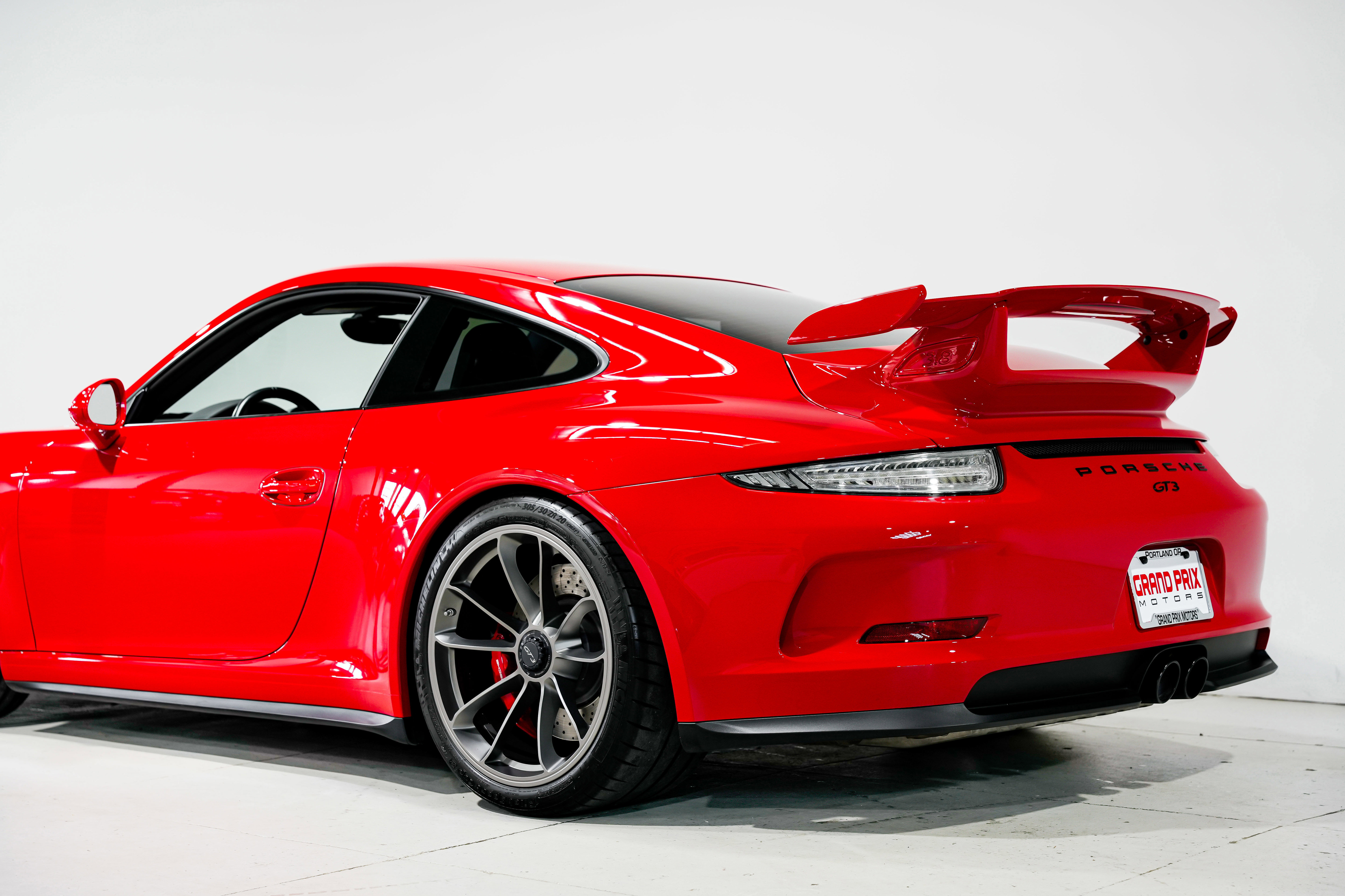 Used 2015 Porsche 911 GT3 image 33