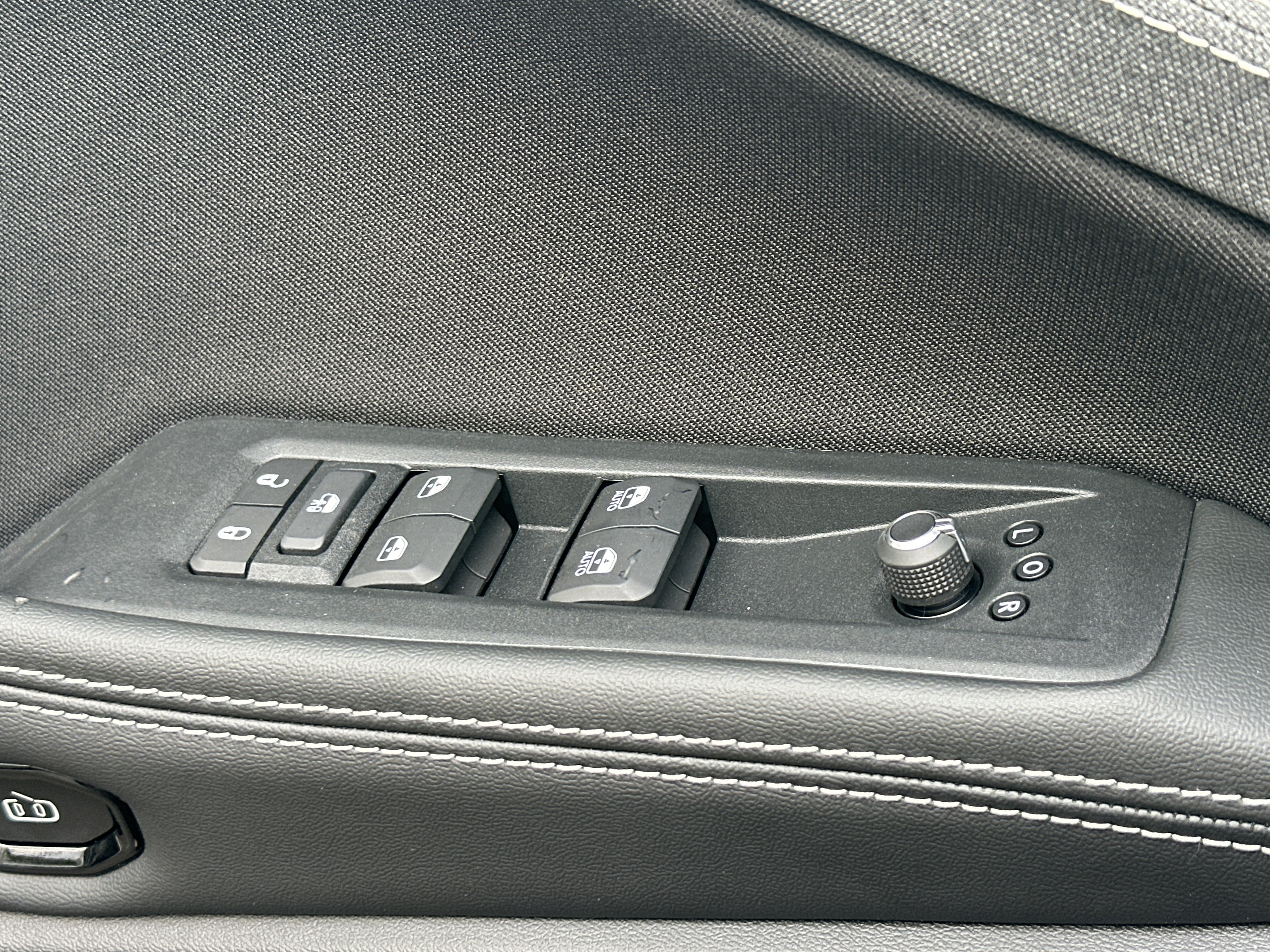 New 2026 Jeep Cherokee Laredo AWD/4WD image 12