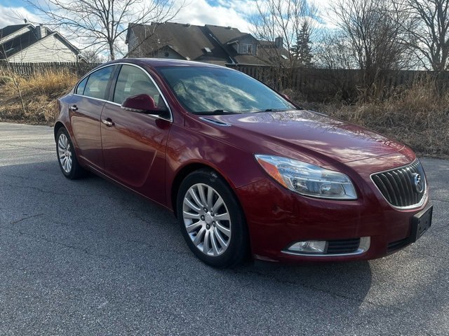 Used 2013 Buick Regal Premium image 3
