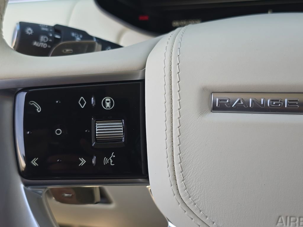 Certified 2024 Land Rover Range Rover SE AWD/4WD image 18