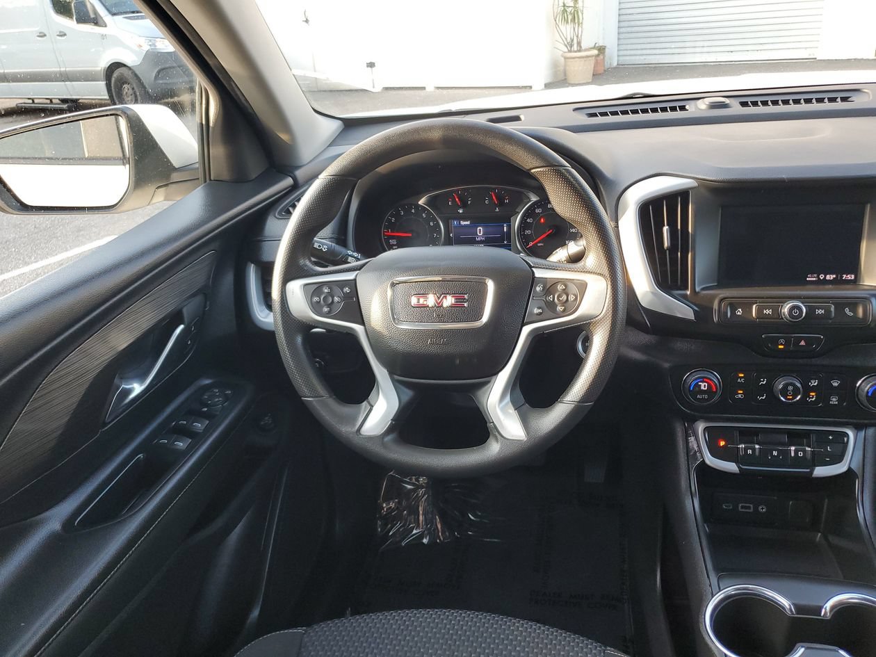 Used 2023 GMC Terrain SLE w/ Driver Convenience Package FWD image 12